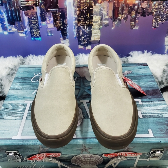 Vans Oatmeal Gum Slip-on 😋 - Picture 9 of 12